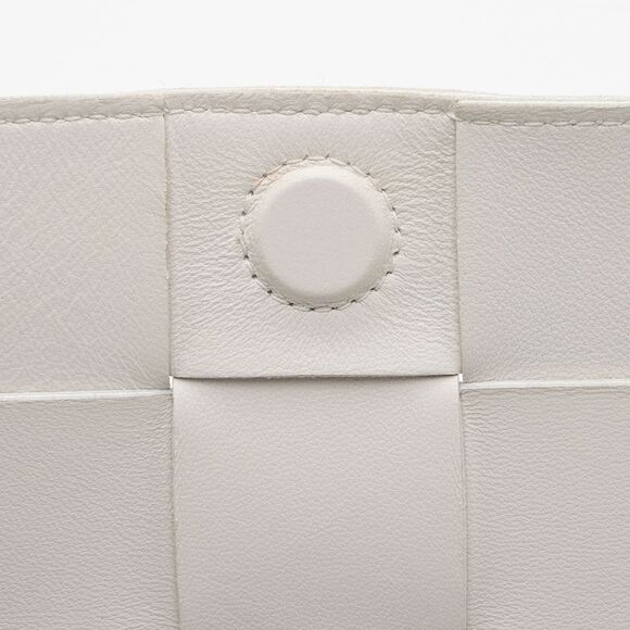 Bottega Veneta Lambskin Cassette Small Crossbody - Picture 8 of 15